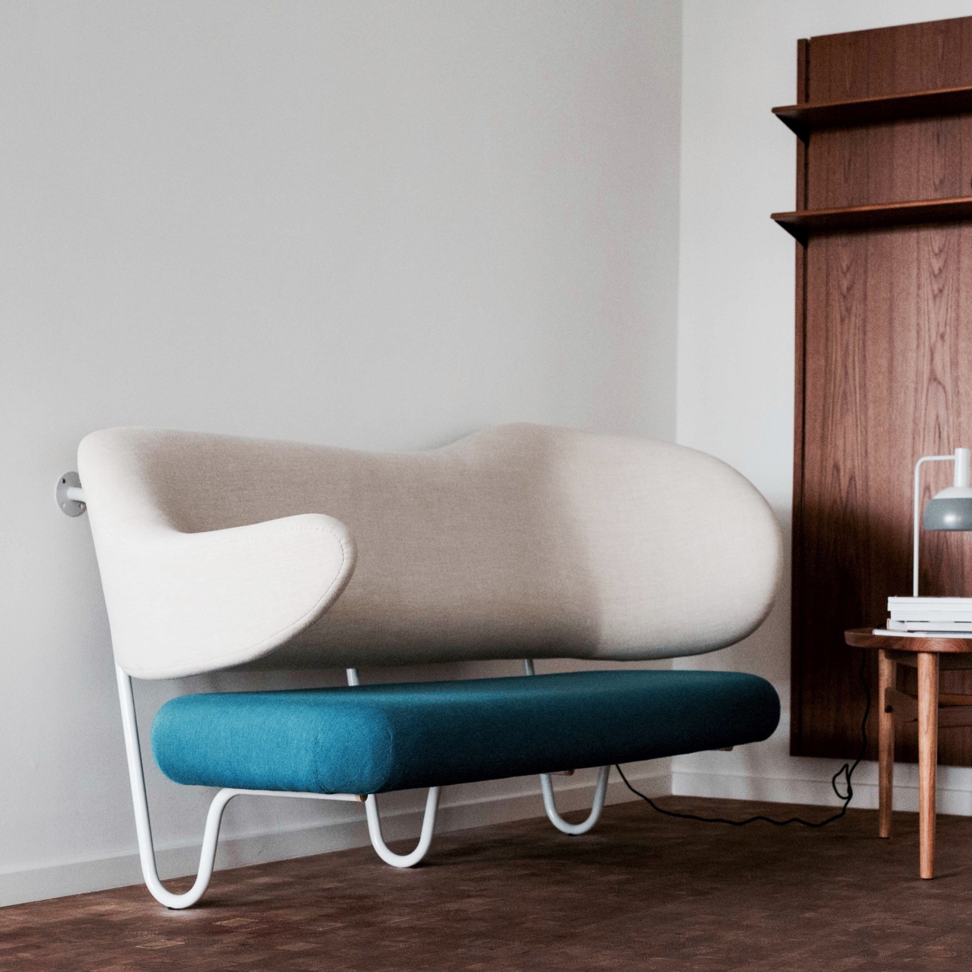 The Wall Sofa